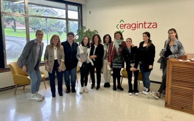 Bizkaiko Foru Aldundiko Desgaitasun Zerbitzuko profesionalek Eragintzako zentro okupazionalak bisitatu dituzte