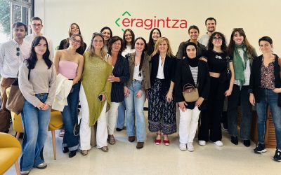 Deustuko Unibertsitateko psikologia-graduak Eragintzako Zentro Okupazionalak bisitatu ditu